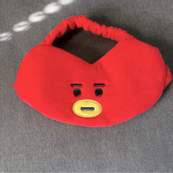 BT21 Face Wash Makeup Cleaning HeadBands Bias Tata Sleep Face Mask - Picture 1 of 2